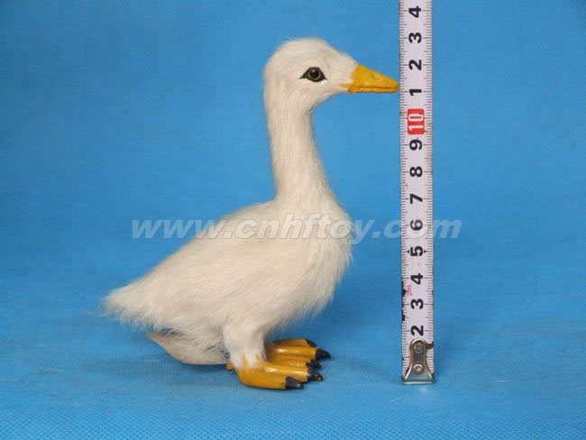 皮毛玩具鸭：Q06菏泽恒方皮毛工艺品有限公司