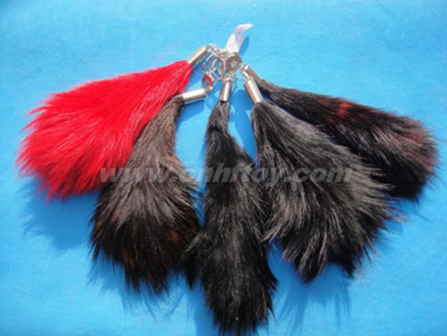 Hang PieceGJ124HEZE HENGFANG LEATHER & FUR CRAFT CO., LTD