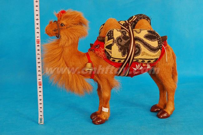 皮毛玩具骆驼：LT116菏泽恒方皮毛工艺品有限公司