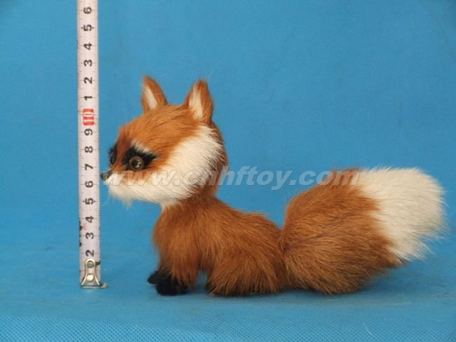 皮毛玩具狐狸：HL001菏泽恒方皮毛工艺品有限公司