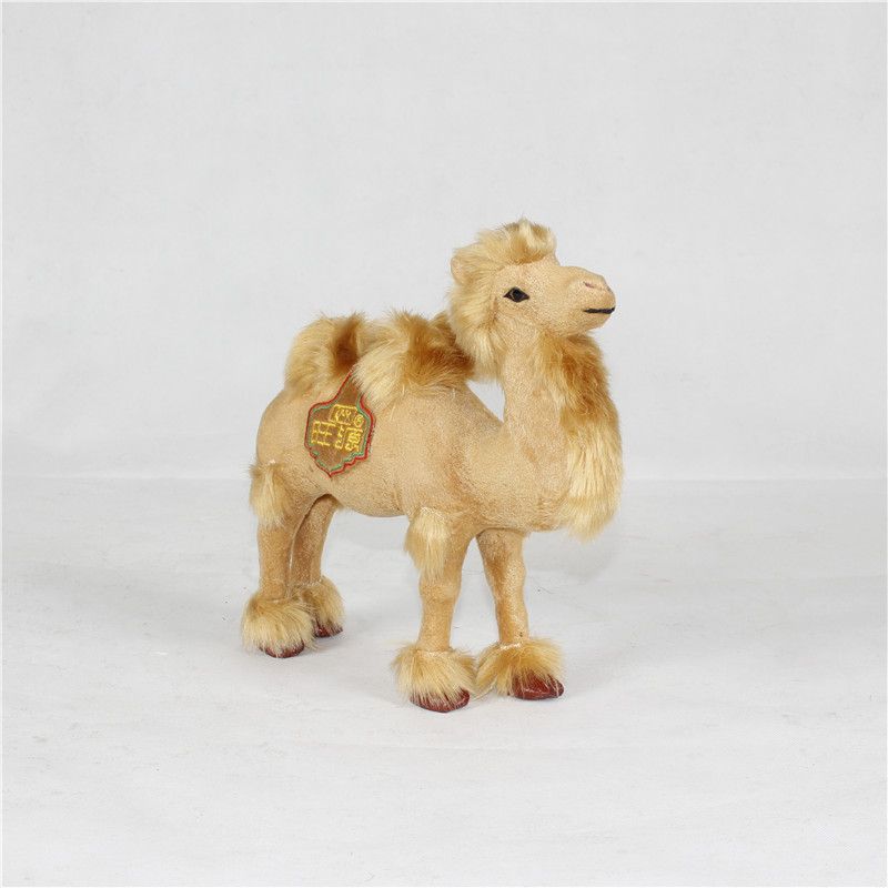 皮毛玩具骆驼：仿真小骆驼假动物标本模型橱窗装饰创意礼物早教玩具拍照写生道具菏泽恒方皮毛工艺品有限公司